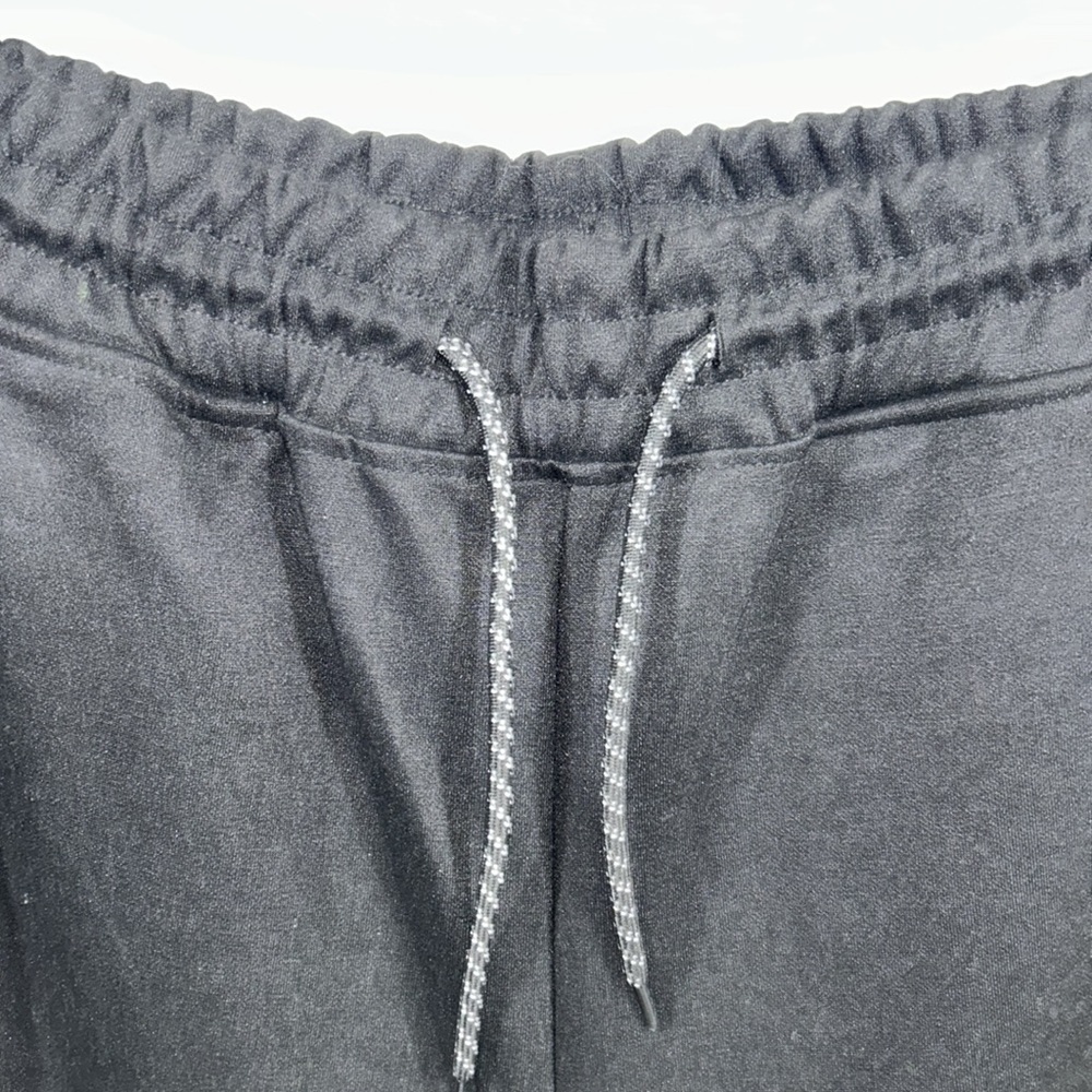 SD Essentials Tech Fleece pants - Picture 4 of 10